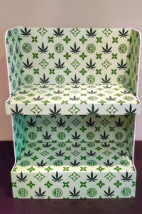 Le carton représente les produits à base de cannabis